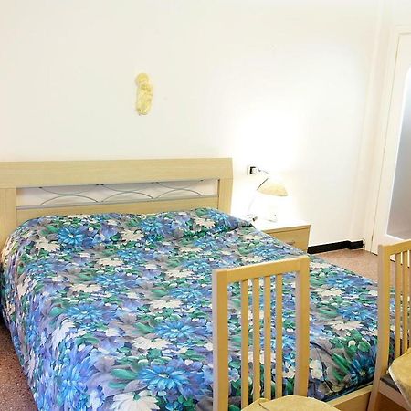 Relax E Mare Villa Savona Bagian luar foto